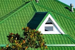 Do metal roofs have longer warranties in Jupiter?